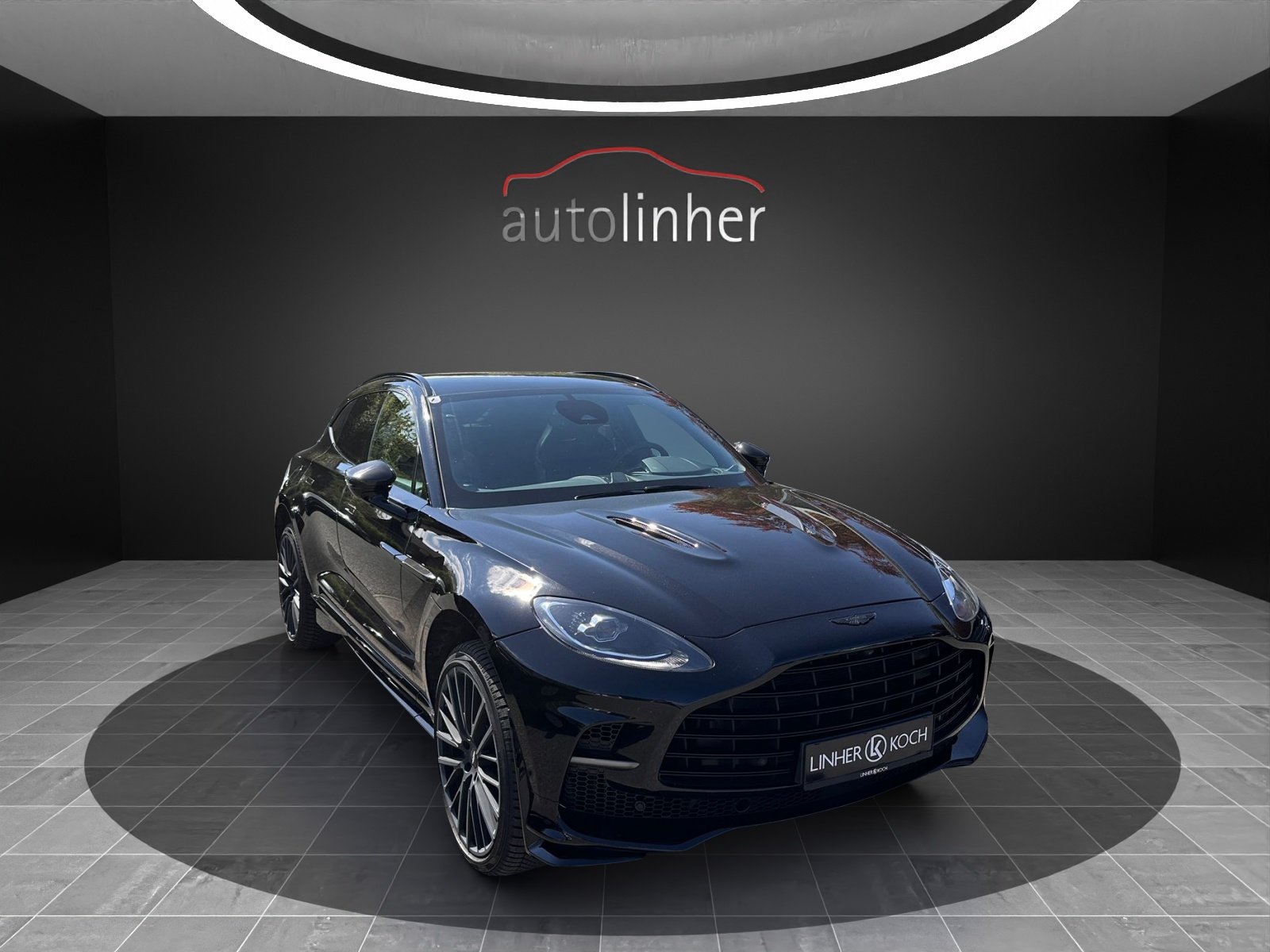 ASTON MARTIN DBX 707 4.0 V8, Essence, Occasion / Utilisé, Automatique - 5