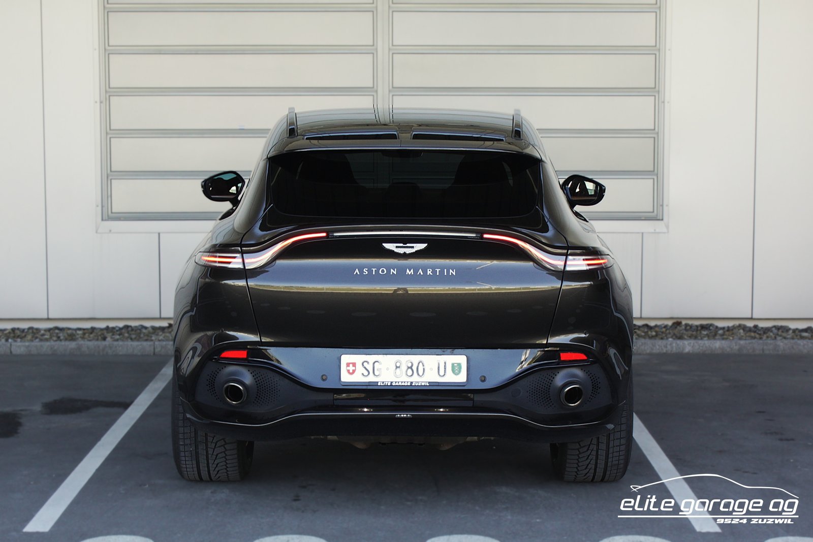 ASTON MARTIN DBX 4.0 V8 1/500, Petrol, Second hand / Used, Automatic - 4