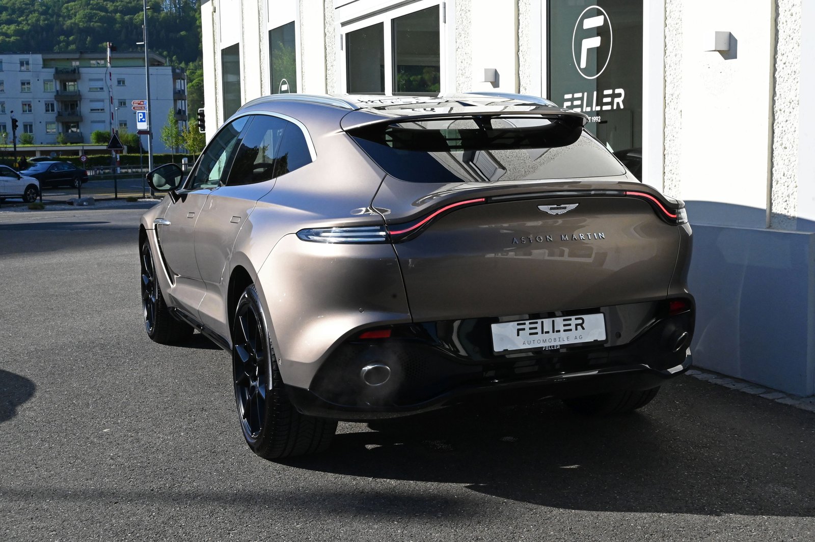 ASTON MARTIN DBX 4.0 V8, Petrol, Second hand / Used, Automatic - 7