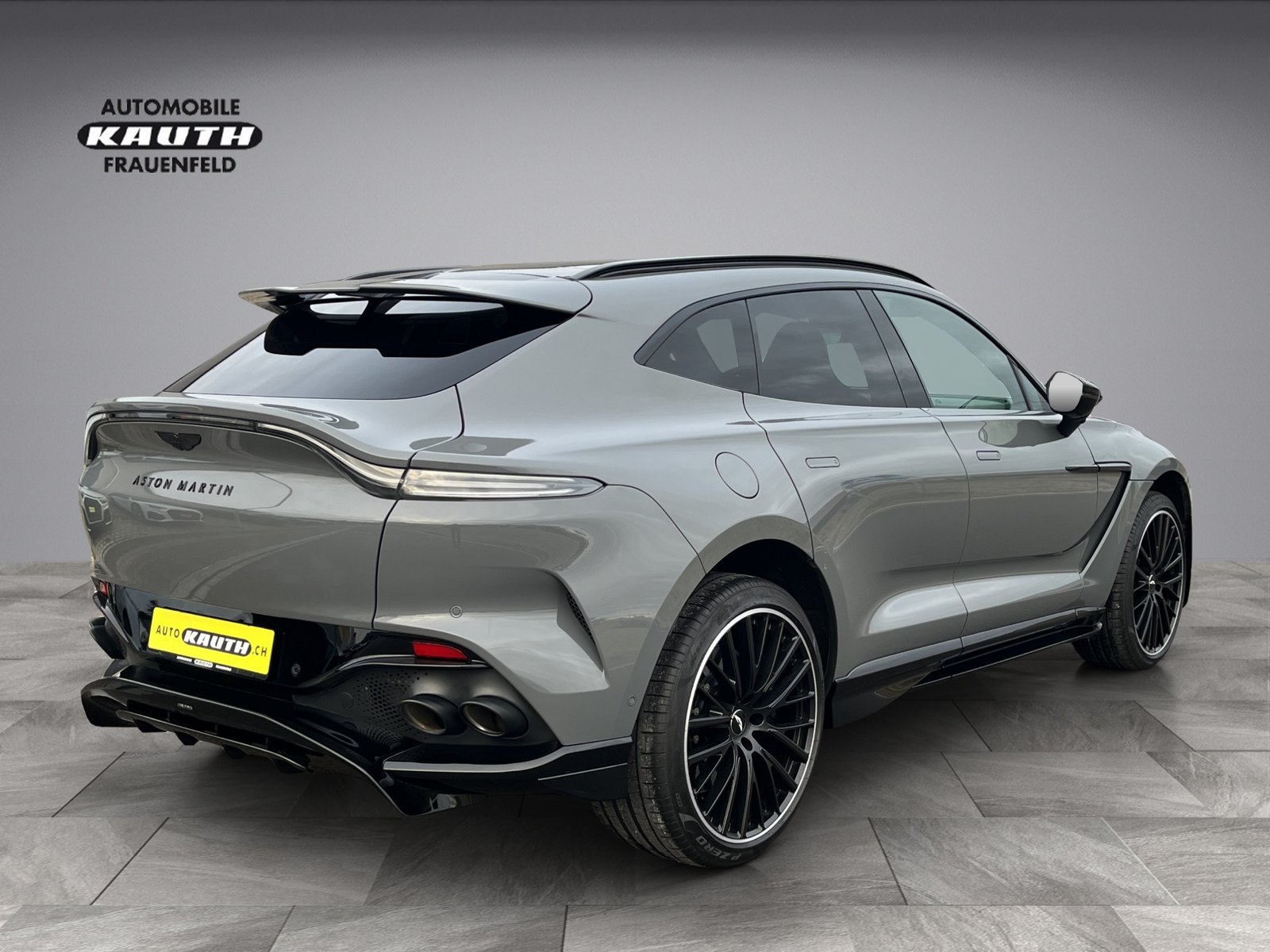 ASTON MARTIN DBX 4.0 V8*New Modell mit 707PS*, Benzin, Occasion / Gebraucht, Automatik - 6