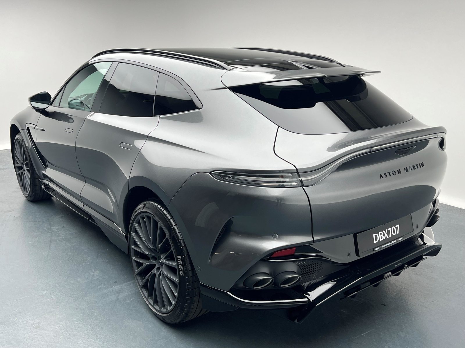 ASTON MARTIN DBX 707 4.0 V8 Bi-Turbo, Petrol, New car, Automatic - 3