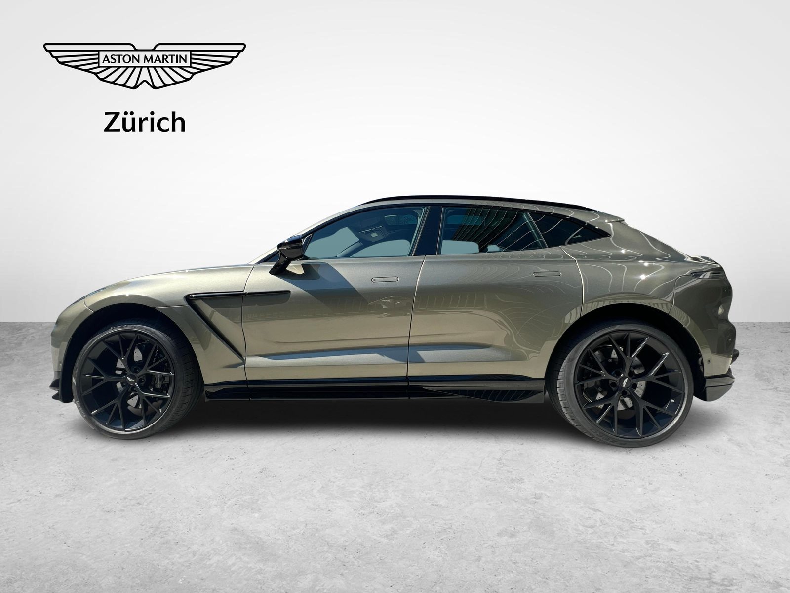 ASTON MARTIN DBX 707 4.0 V8 Bi-Turbo, Benzina, Auto nuove, Automatico - 2