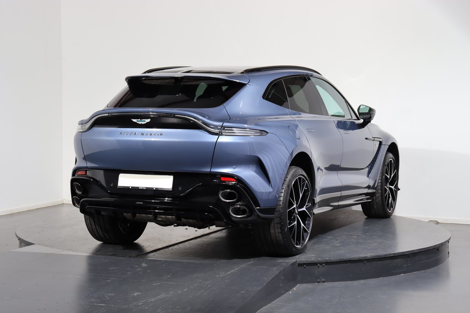 ASTON MARTIN DBX S 4.0 V8 Bi-Turbo, Essence, Voiture nouvelle, Automatique - 3