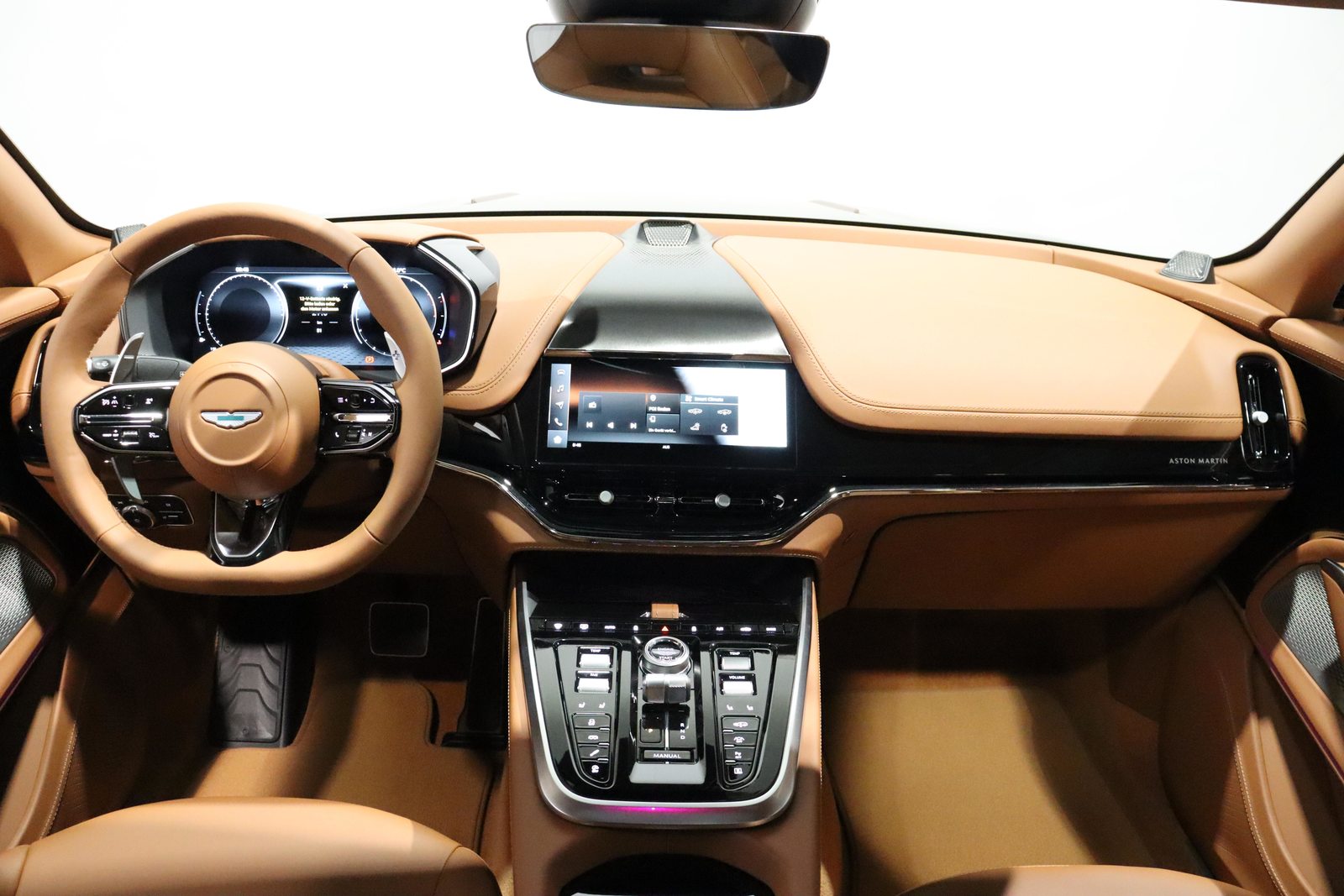 ASTON MARTIN DBX 707 4.0 V8 Bi-Turbo, Petrol, New car, Automatic - 6