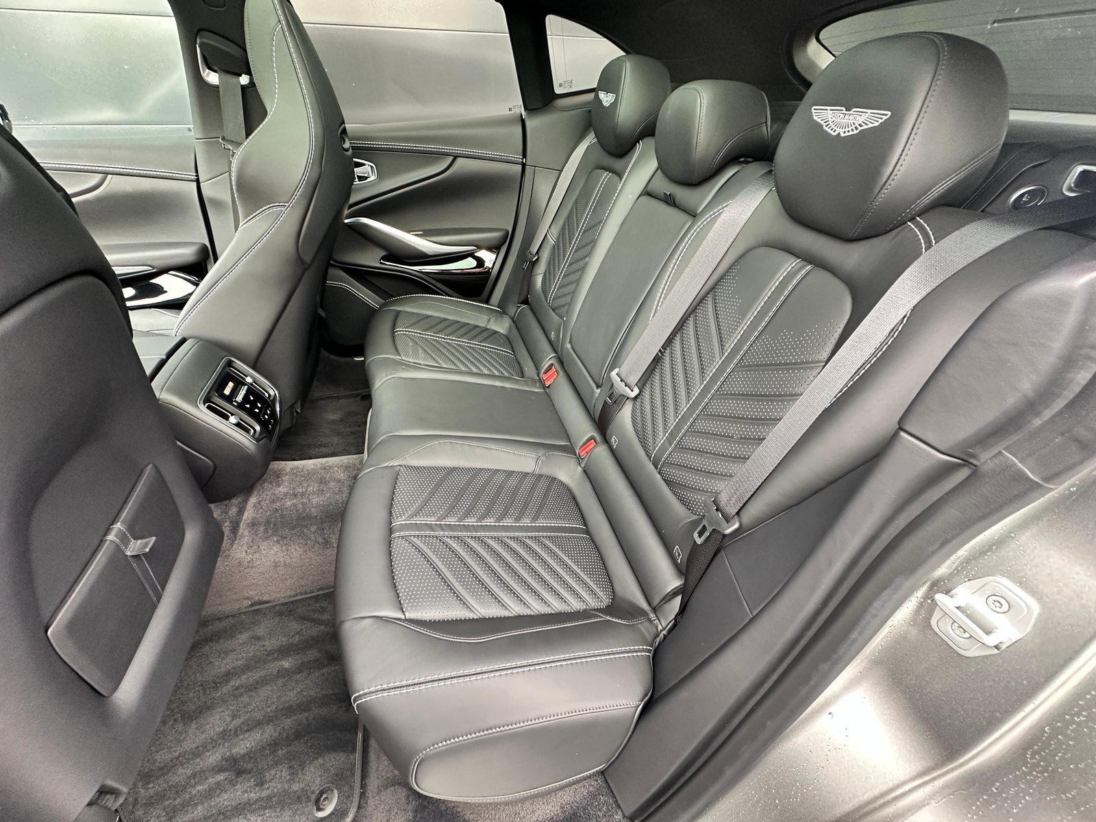 ASTON MARTIN DBX 707 4.0 V8 Bi-Turbo, Benzina, Occasioni / Usate, Automatico - 5