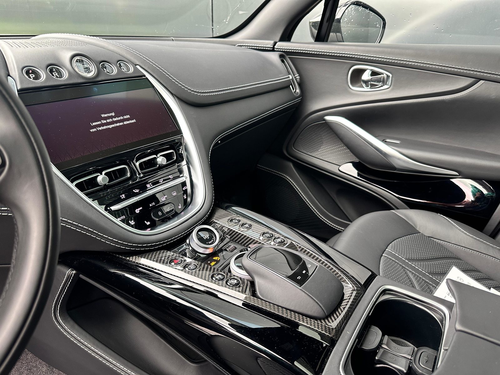 ASTON MARTIN DBX 707 4.0 V8 Bi-Turbo, Benzina, Occasioni / Usate, Automatico - 6