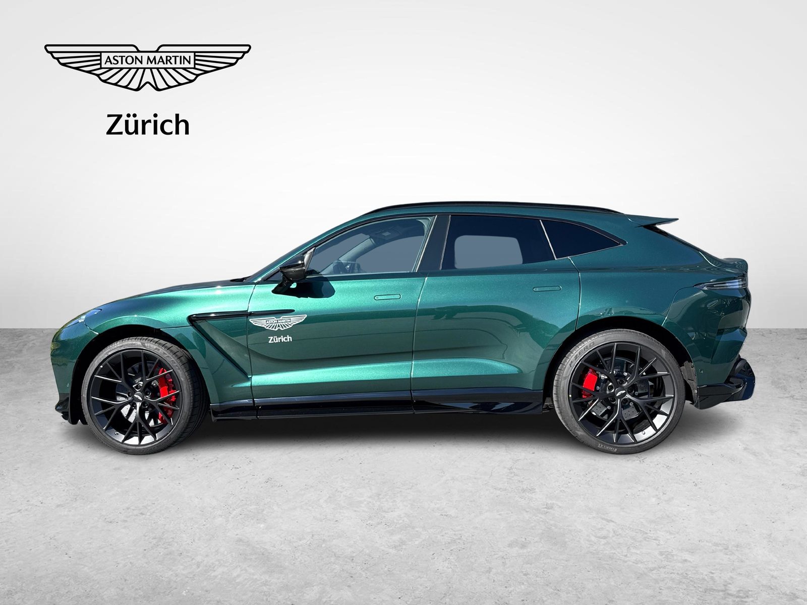 ASTON MARTIN DBX 707 4.0 V8 Bi-Turbo, Essence, Occasion / Utilisé, Automatique - 2