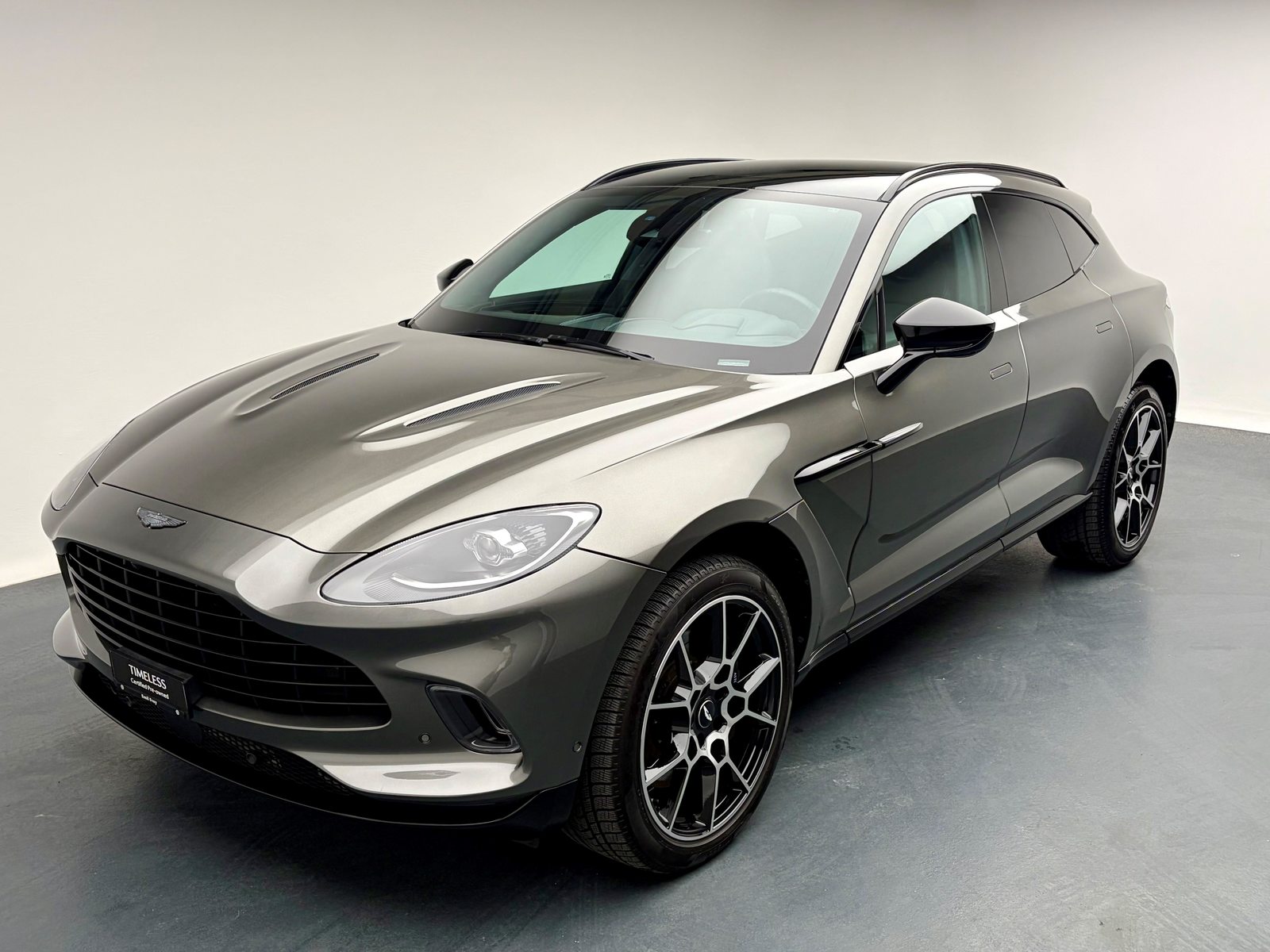 ASTON MARTIN DBX 4.0 V8 Bi-Turbo
