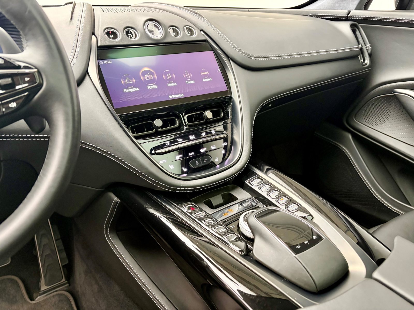 ASTON MARTIN DBX 4.0 V8 Bi-Turbo, Benzina, Occasioni / Usate, Automatico - 7