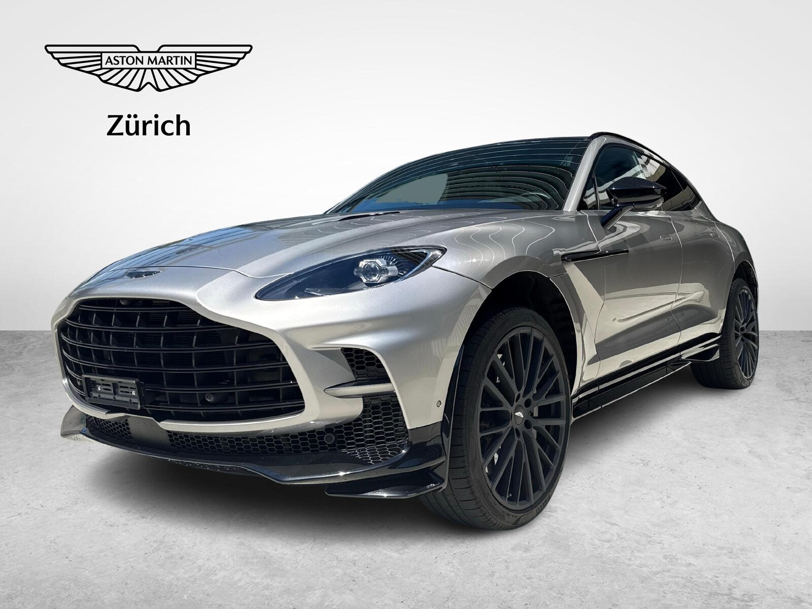 ASTON MARTIN DBX 707 4.0 V8 Bi-Turbo