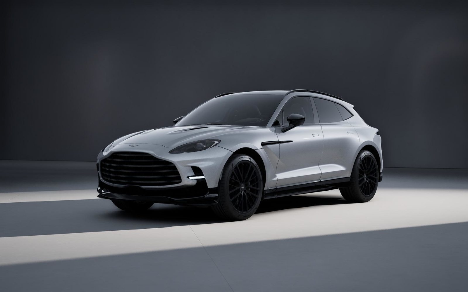 ASTON MARTIN DBX 707 4.0 V8 Bi-Turbo, Essence, Voiture de démonstration, Automatique - 2