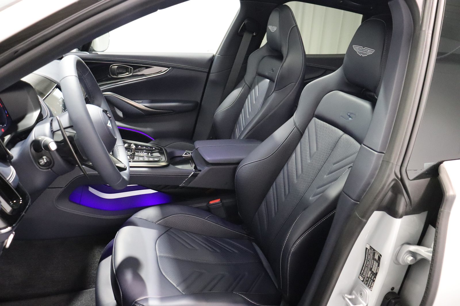 ASTON MARTIN DBX S 4.0 V8 Bi-Turbo, Benzina, Auto dimostrativa, Automatico - 4