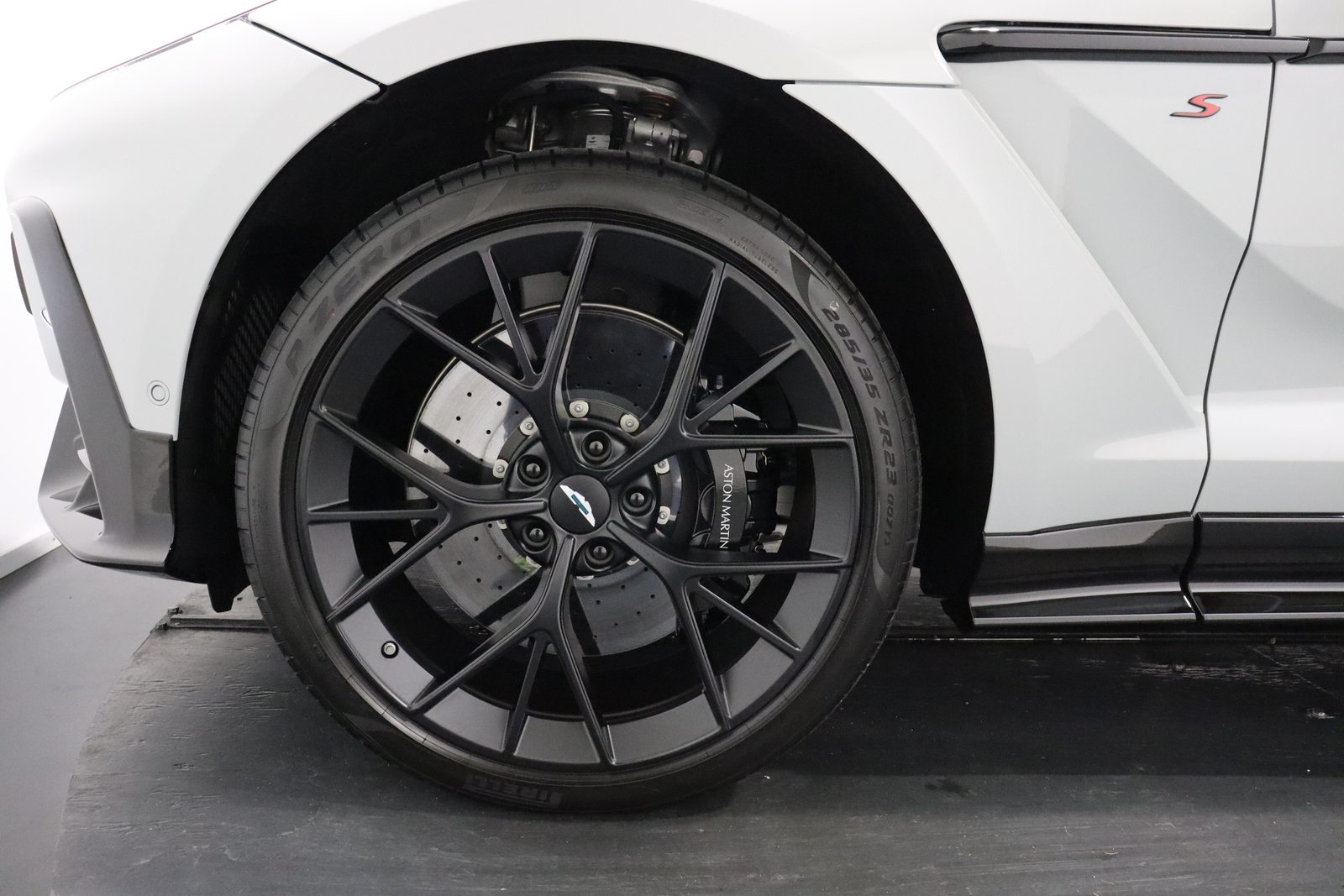 ASTON MARTIN DBX S 4.0 V8 Bi-Turbo, Benzina, Auto dimostrativa, Automatico - 7