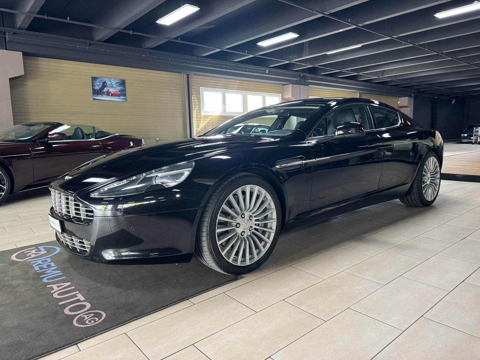 ASTON MARTIN Rapide 5.9 V12 Touchtronic 2, Petrol, Second hand / Used, Automatic - 4