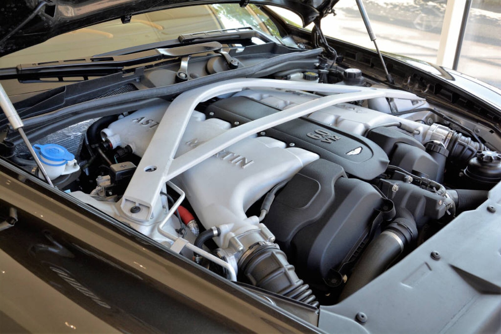 ASTON MARTIN Rapide 6.0 S V12, Petrol, Second hand / Used, Automatic - 7
