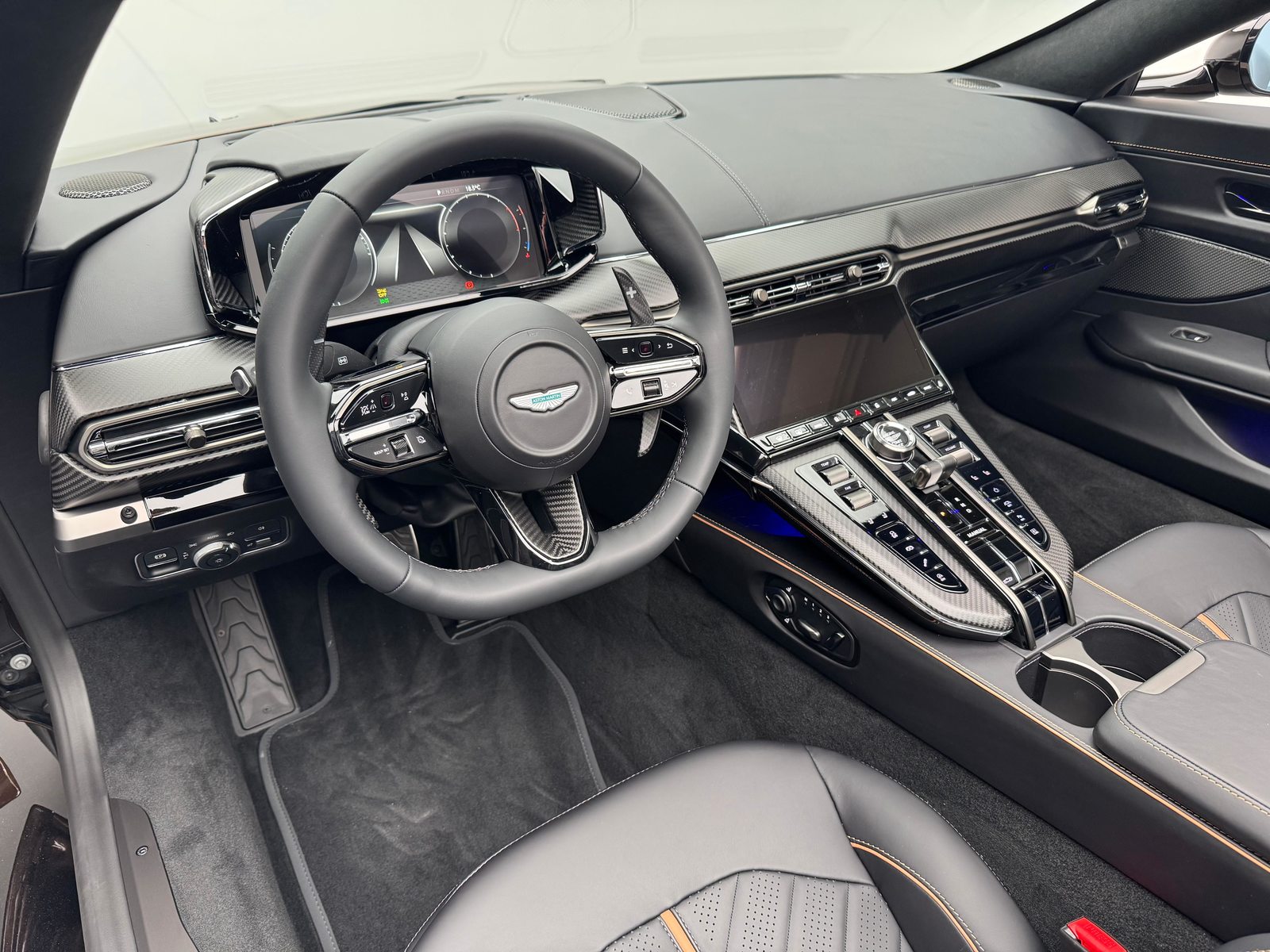 ASTON MARTIN V8 Vantage Roadster 4.0 S V8 Bi-Turbo, Benzin, Neuwagen, Automatik - 4