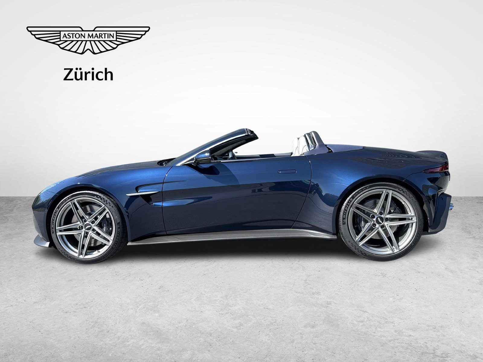 ASTON MARTIN V8 Vantage Roadster 4.0 V8 Bi-Turbo, Benzina, Auto nuove, Automatico - 2