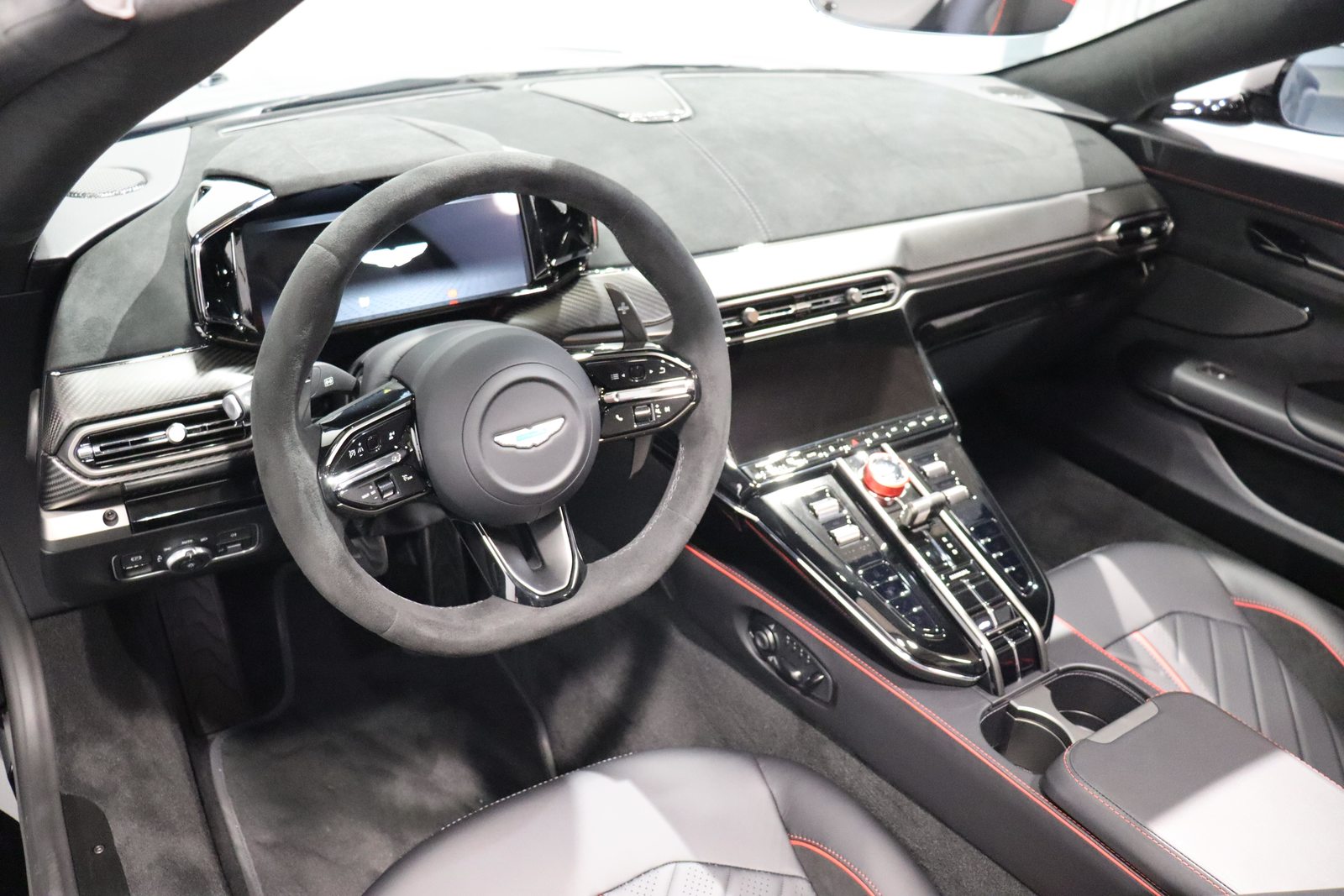 ASTON MARTIN V8 Vantage Roadster 4.0 S V8 Bi-Turbo, Benzina, Auto nuove, Automatico - 7