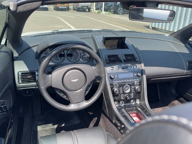 ASTON MARTIN V8 Vantage Roadster 4.7 N430 Sportshift, Benzin, Occasion / Gebraucht, Automat - 5
