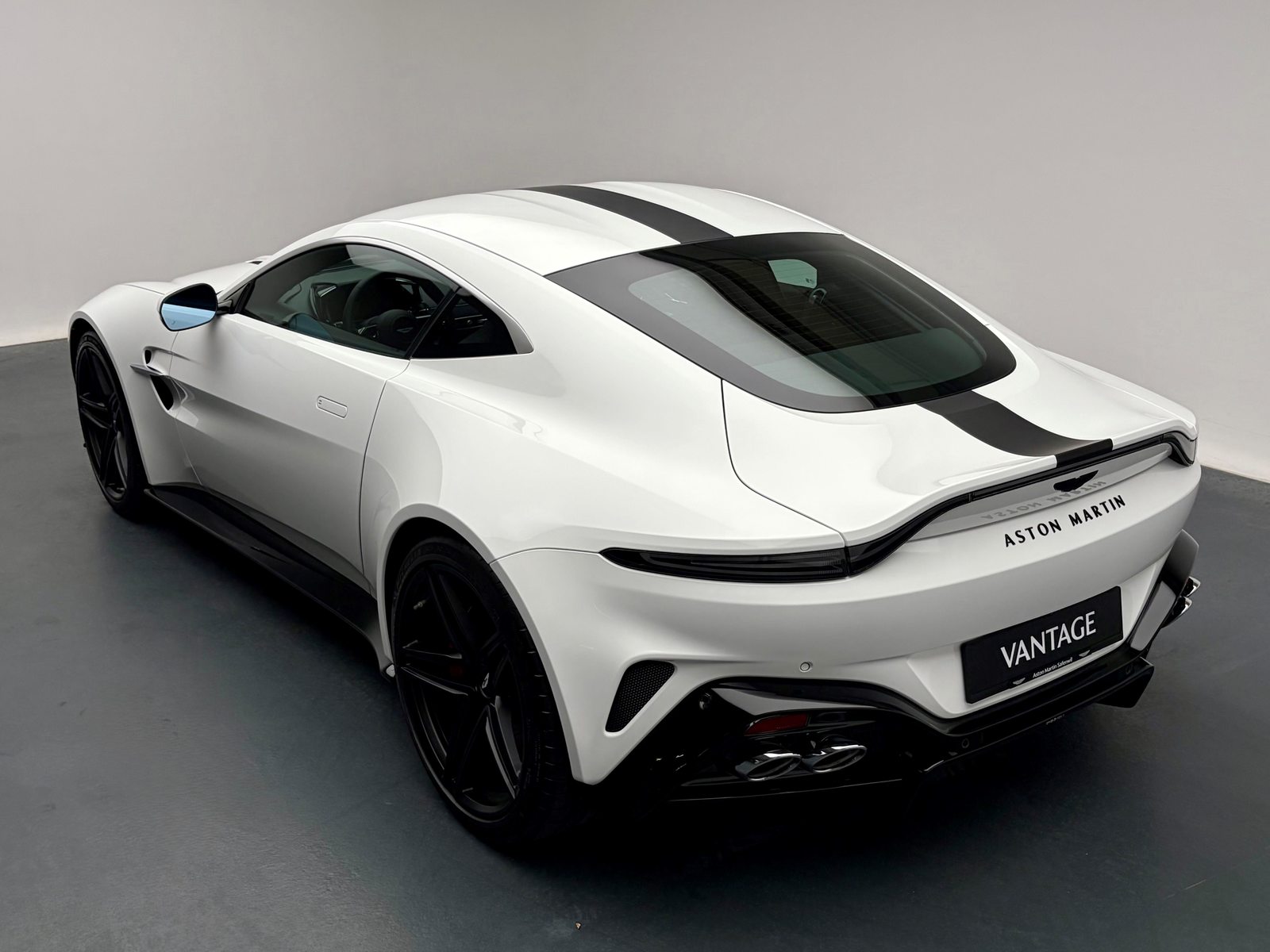 ASTON MARTIN V8 Vantage Coupé 4.0 V8 Bi-Turbo, Benzin, Neuwagen, Automatik - 3