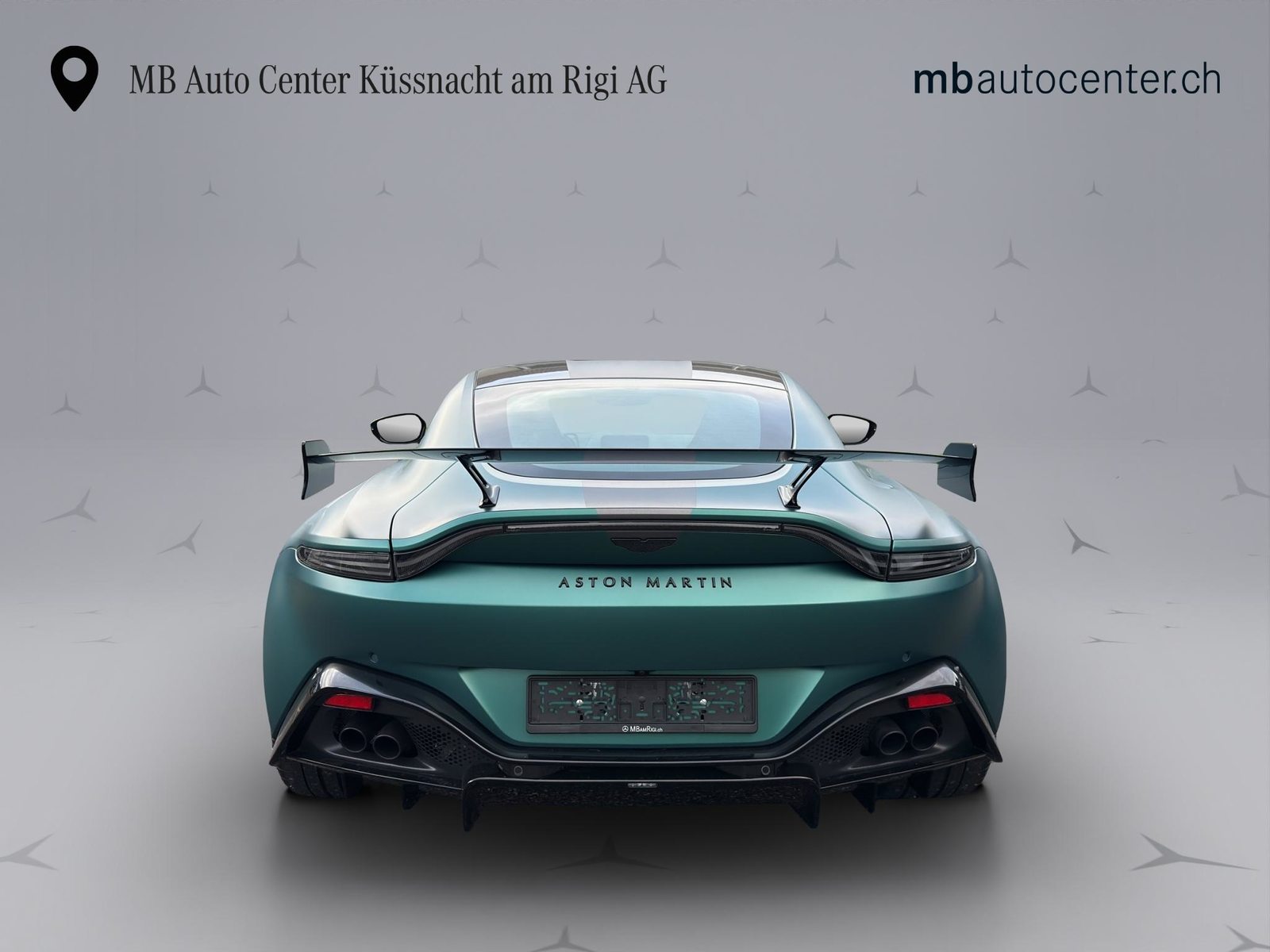ASTON MARTIN V8 Vantage Coupé 4.0 V8 Bi-Turbo F1, Benzin, Occasion / Gebraucht, Automatik - 6