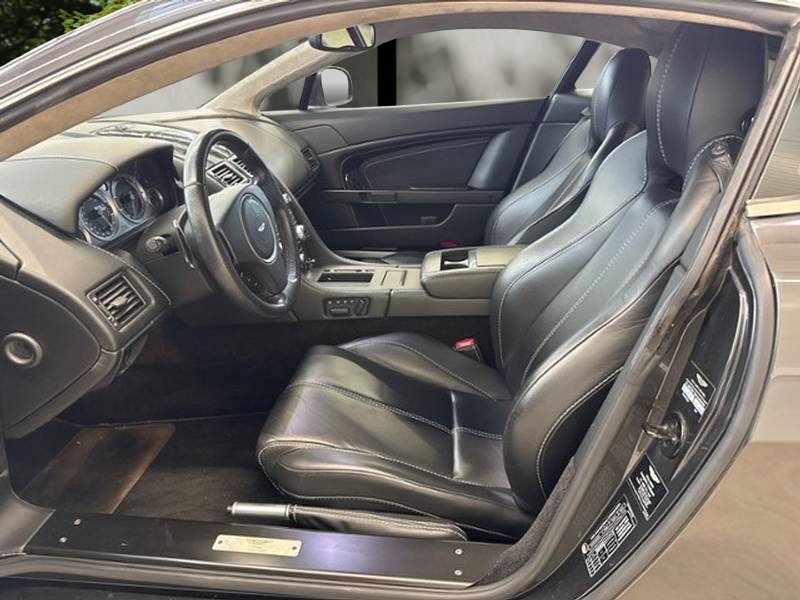 ASTON MARTIN V8 Vantage 4.7, Essence, Occasion / Utilisé, Manuelle - 4