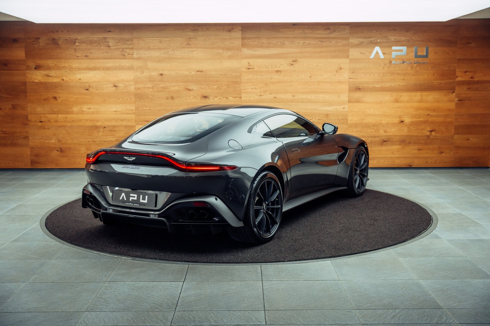 ASTON MARTIN V8 Vantage 4.0 Coupé, Benzina, Occasioni / Usate, Automatico - 2