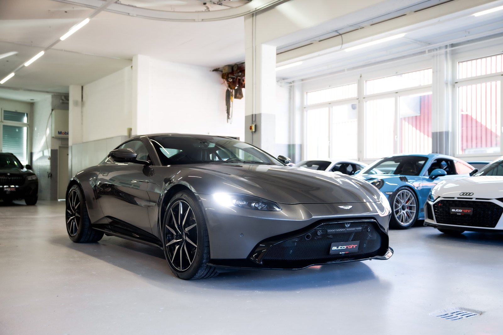 ASTON MARTIN V8 Vantage 4.0 Coupé ohne OPF, Essence, Occasion / Utilisé, Automatique - 3