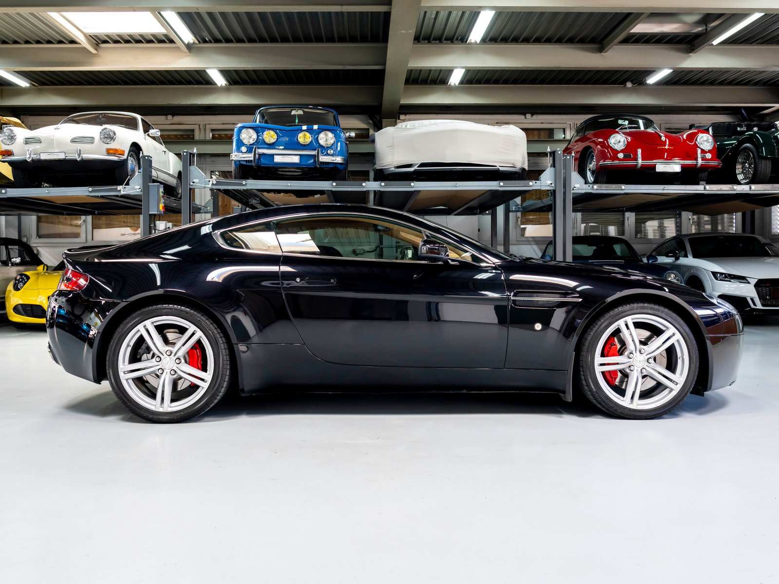 ASTON MARTIN V8 Vantage 4.7 Sportshift, Petrol, Second hand / Used, Automatic - 6