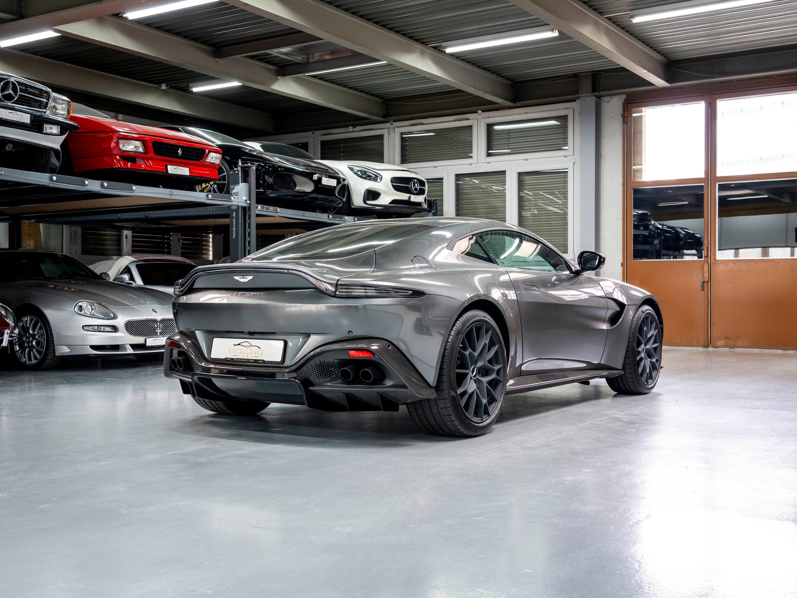 ASTON MARTIN V8 Vantage 4.0 Coupé 1 OF 200, BOITE MANUELLE, Petrol, Second hand / Used, Manual - 6