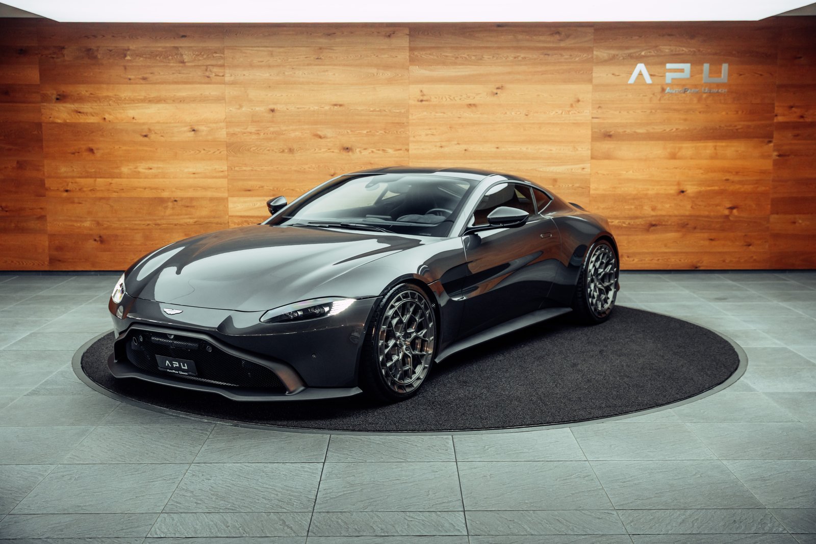 ASTON MARTIN V8 Vantage 4.0 Coupé, Essence, Occasion / Utilisé, Automatique - 4