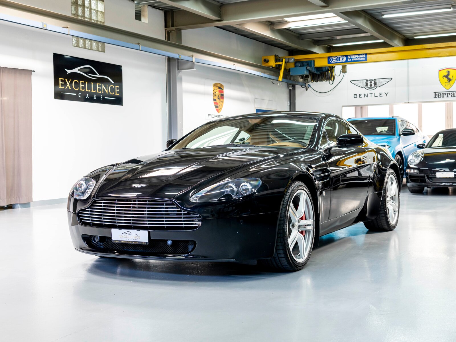 ASTON MARTIN V8 Vantage 4.7 Sportshift