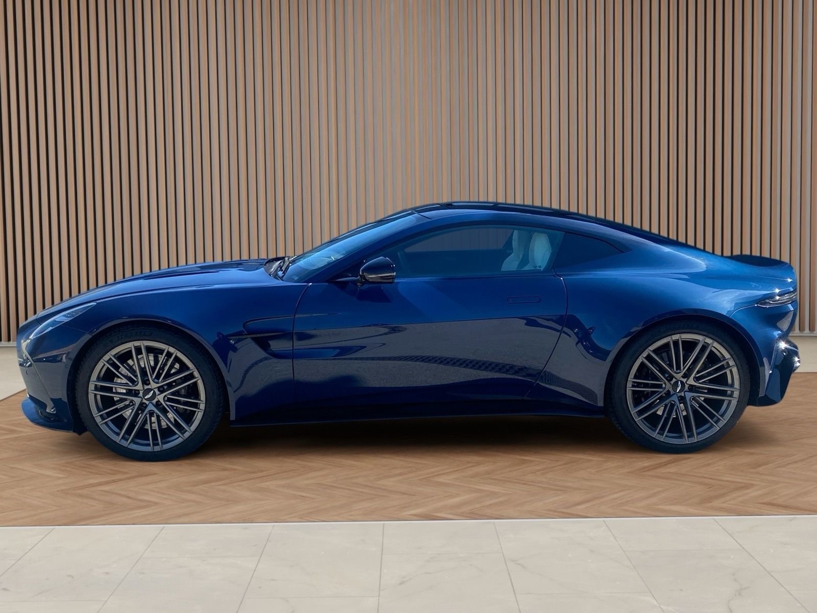ASTON MARTIN V8 Vantage 4.0 Coupé MY25, Essence, Voiture de démonstration, Automatique - 7
