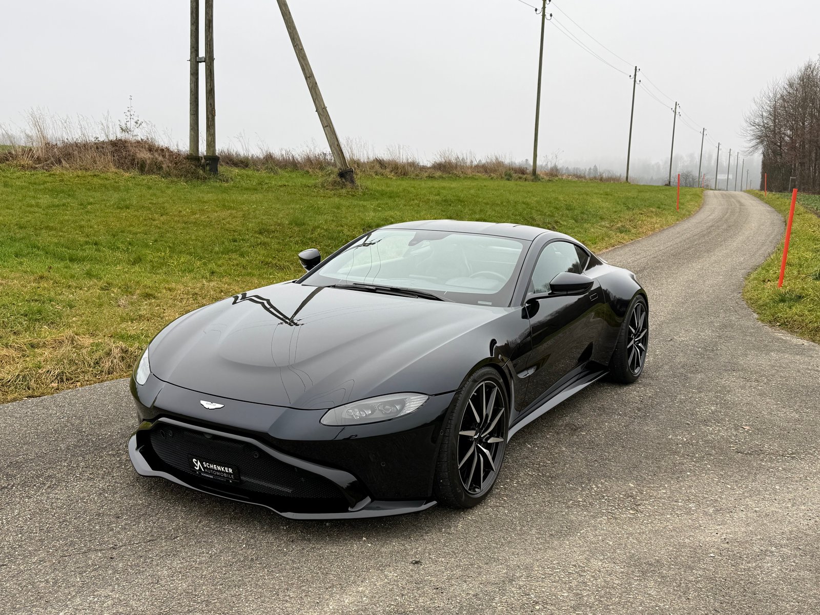 ASTON MARTIN V8 Vantage 4.0 Coupé
