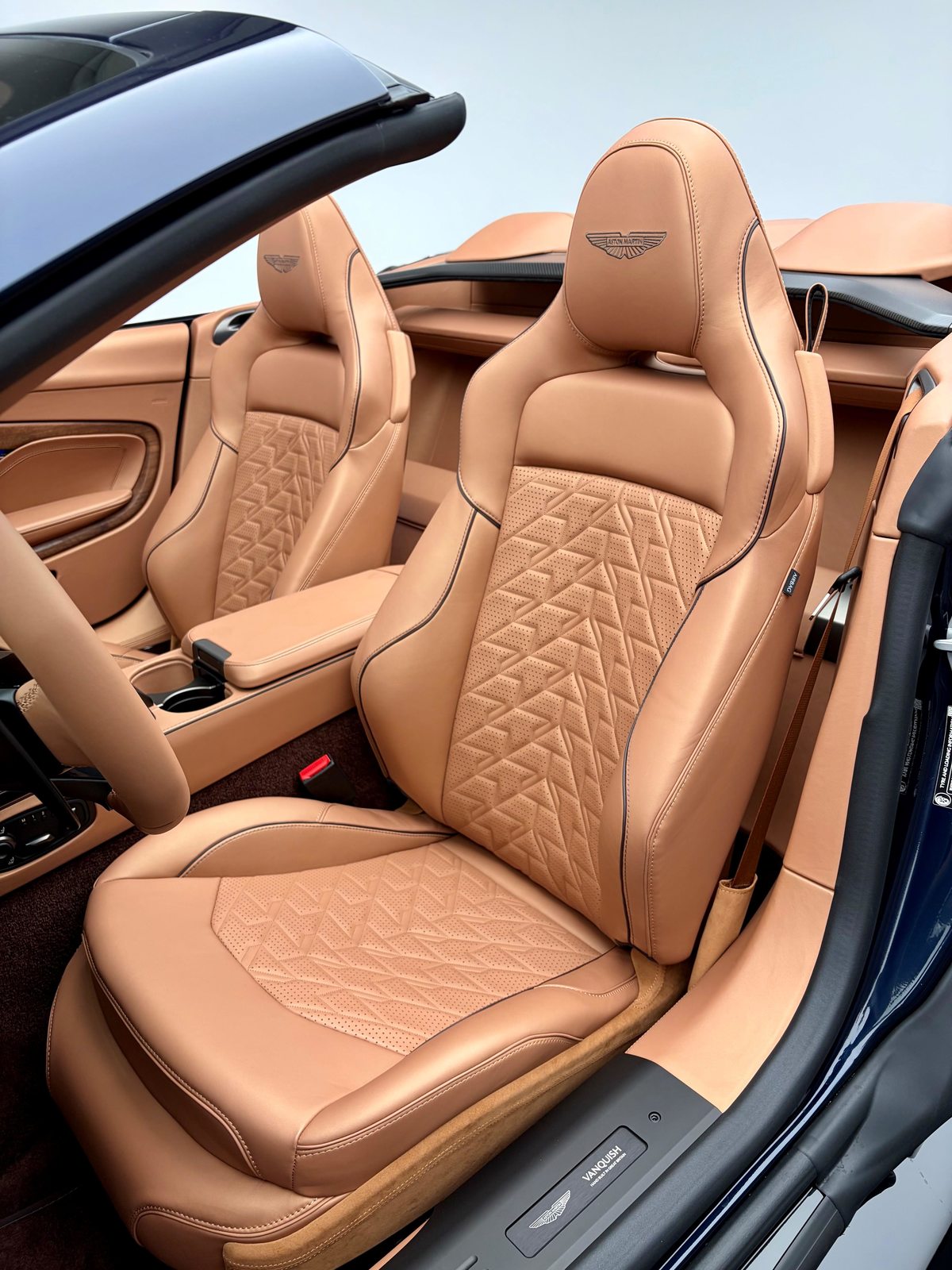 ASTON MARTIN Vanquish Volante 5.2 V12 Bi-Turbo, Petrol, New car, Automatic - 7