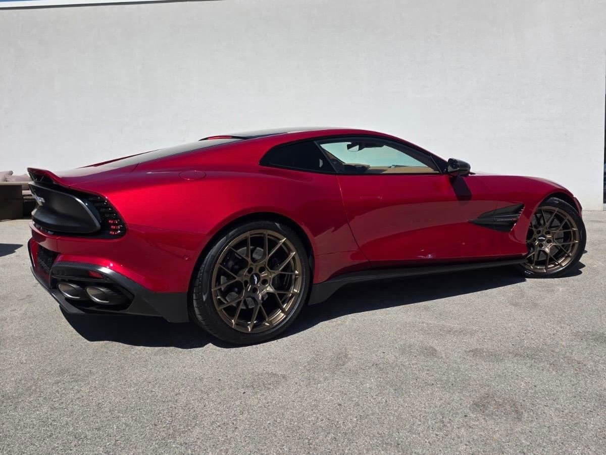 ASTON MARTIN V12 Vanquish, Essence, Voiture nouvelle, Automatique - 2