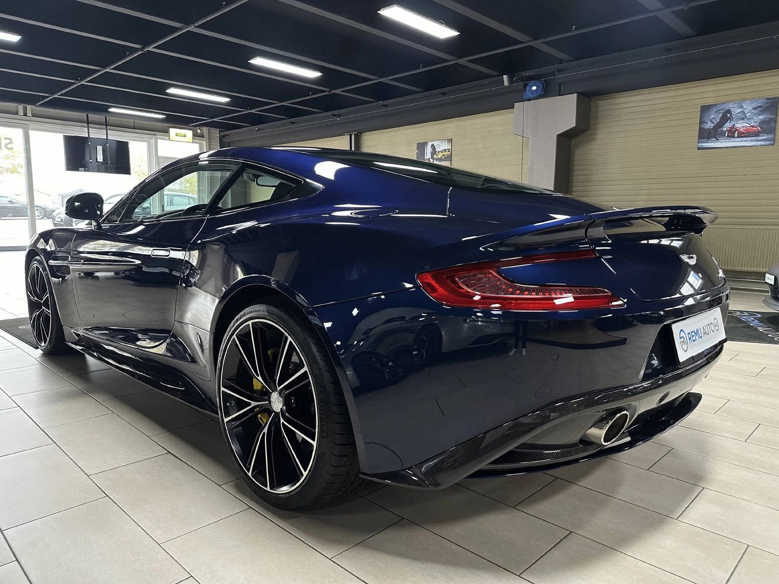 ASTON MARTIN Vanquish V12 5.9-48 Touchtronic 2, Petrol, Second hand / Used, Automatic - 6