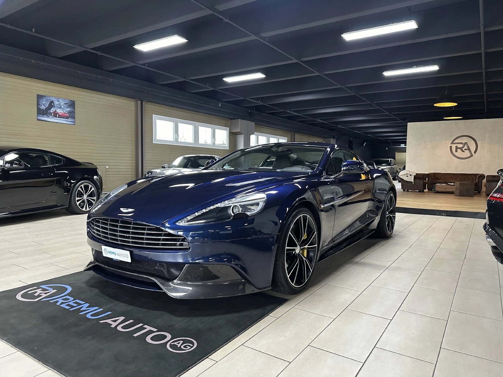 ASTON MARTIN Vanquish V12 5.9-48 Touchtronic 2, Petrol, Second hand / Used, Automatic - 7