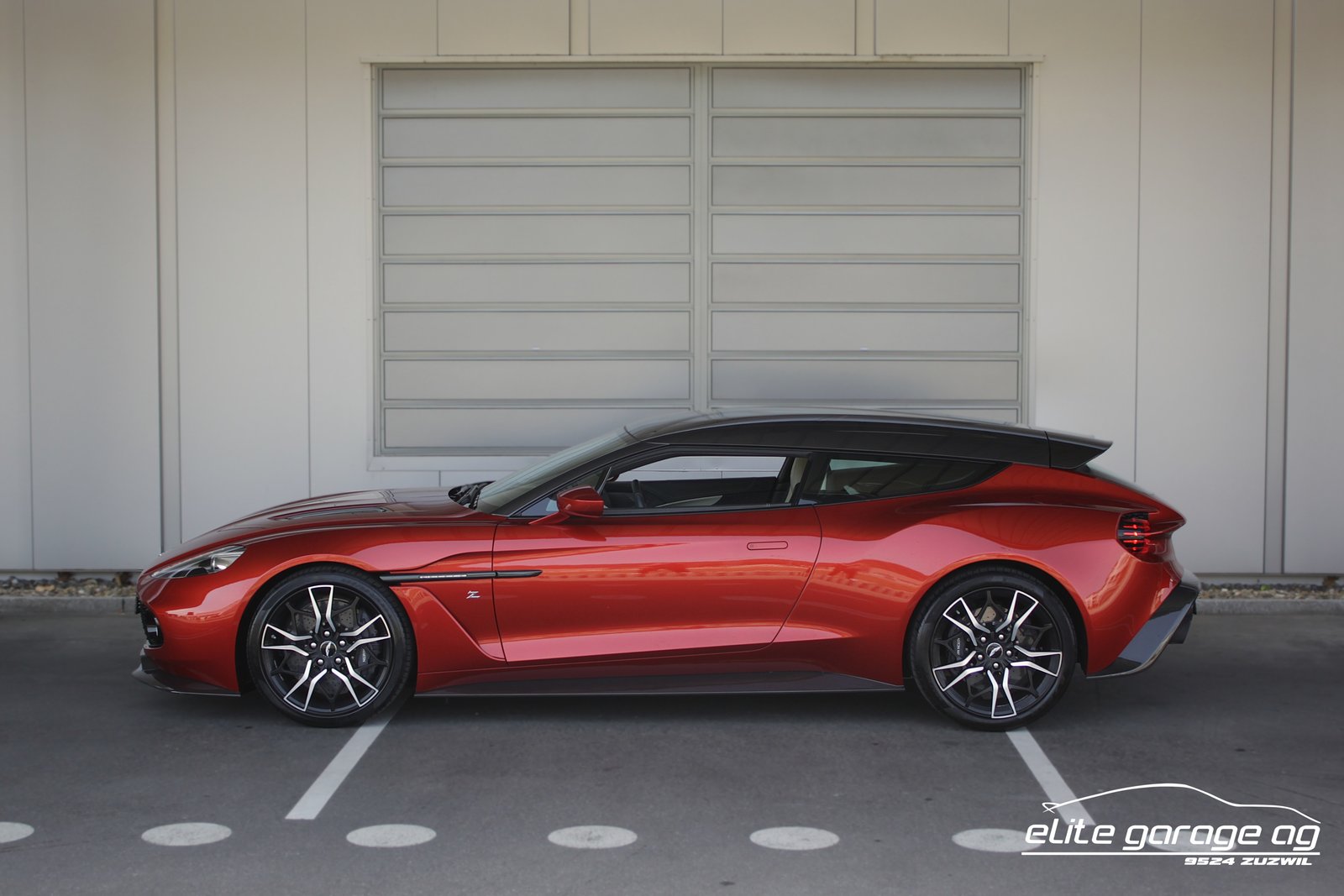 ASTON MARTIN Vanquish ZAGATO Shooting Brake V12 1 of 99, Benzina, Occasioni / Usate, Automatico - 2