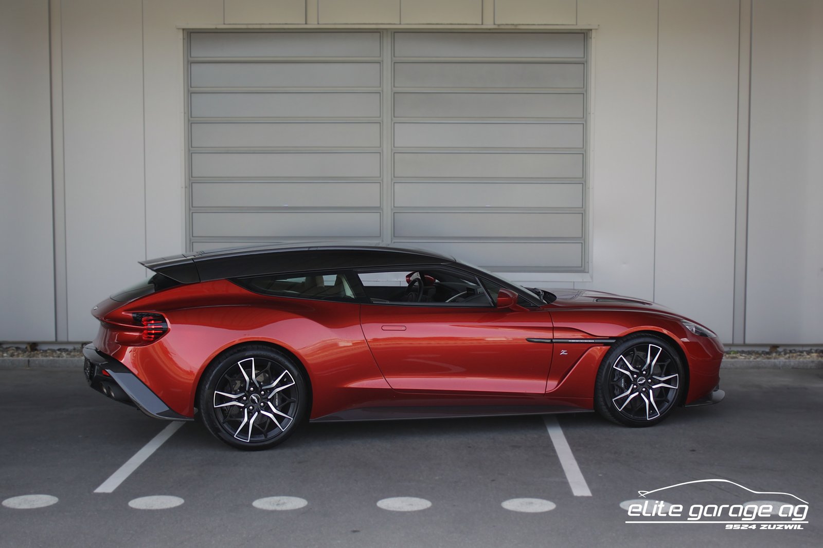 ASTON MARTIN Vanquish ZAGATO Shooting Brake V12 1 of 99, Benzina, Occasioni / Usate, Automatico - 5
