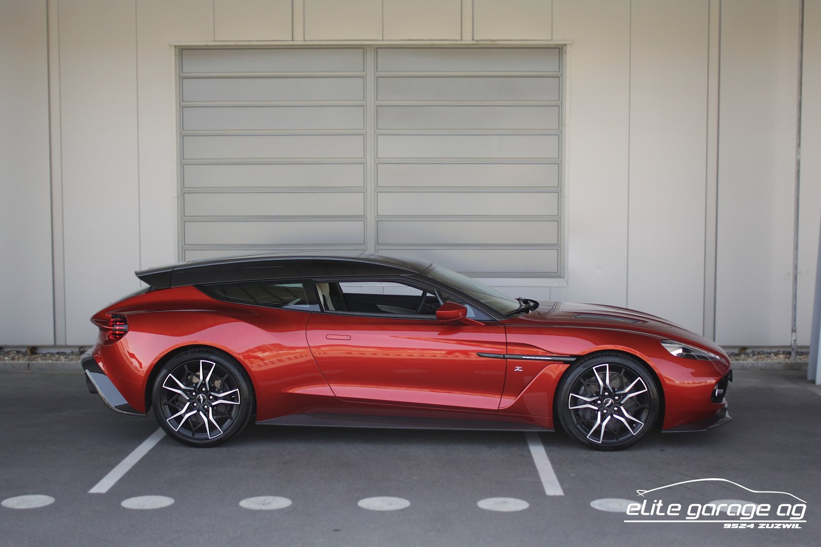 ASTON MARTIN Vanquish ZAGATO Shooting Brake V12 1 of 99, Benzina, Occasioni / Usate, Automatico - 6