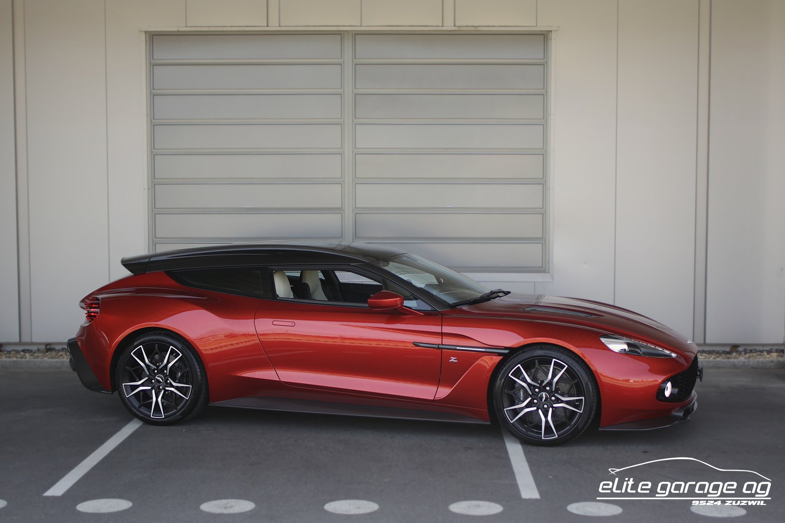 ASTON MARTIN Vanquish ZAGATO Shooting Brake V12 1 of 99, Benzina, Occasioni / Usate, Automatico - 7