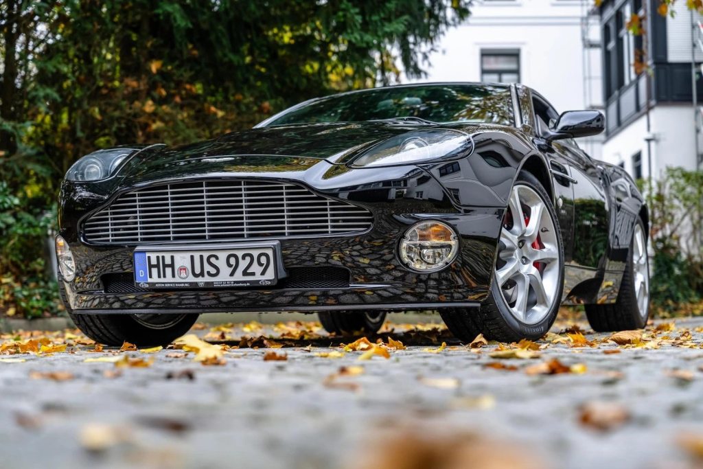 ASTON MARTIN VANQUISH, Benzin, Occasion / Gebraucht, Automatik - 3