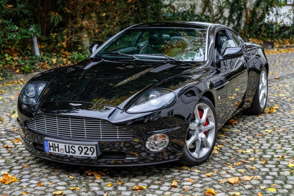 ASTON MARTIN VANQUISH, Benzin, Occasion / Gebraucht, Automatik - 4