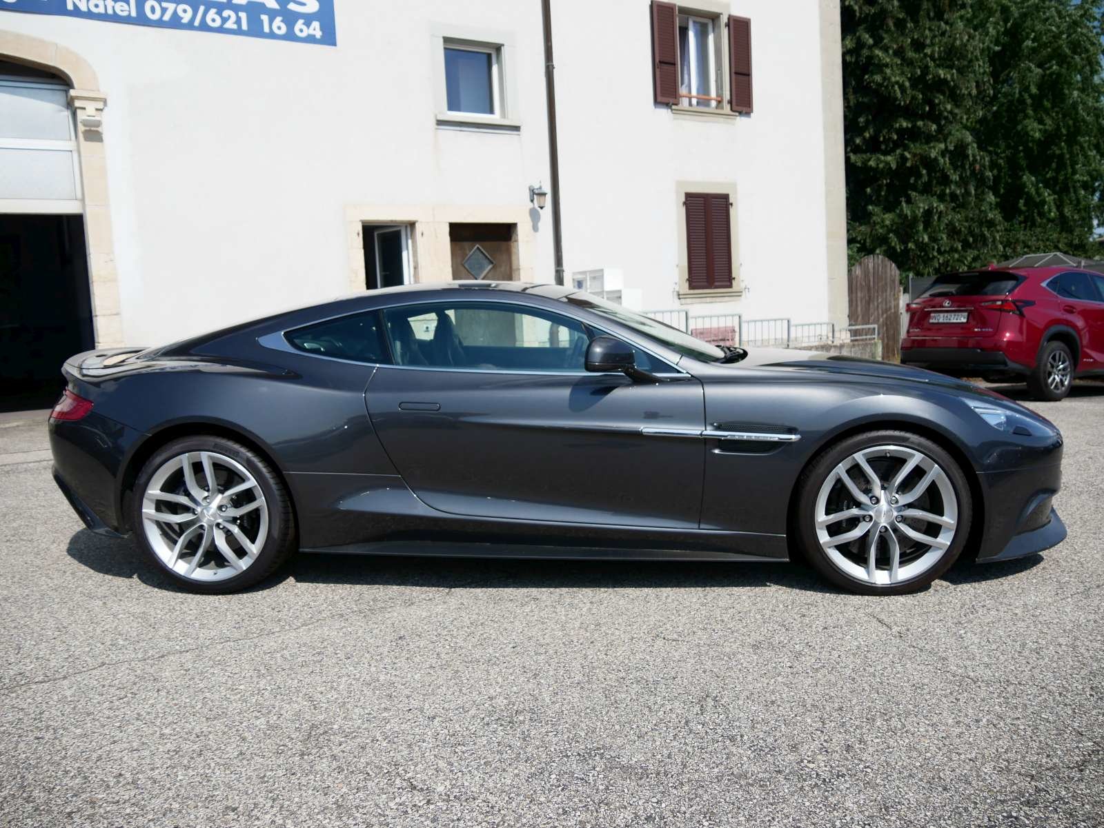 ASTON MARTIN Vanquish V12 5.9-48 Touchtronic 3, Benzin, Occasion / Gebraucht, Automat - 5