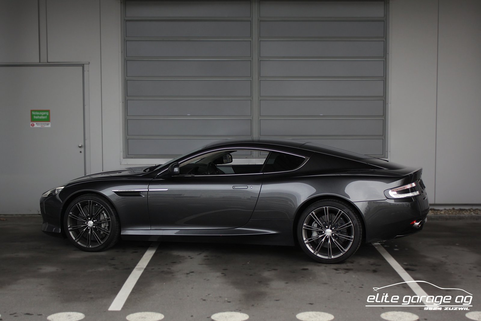 ASTON MARTIN Virage Coupé V12 5.9-48 Touchtronic2, Petrol, Second hand / Used, Automatic - 3