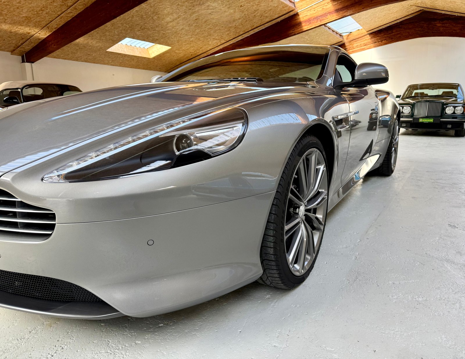 ASTON MARTIN Virage Coupé V12 5.9-48 Touchtronic2, Benzina, Occasioni / Usate, Automatico - 6