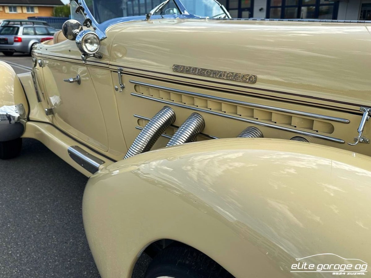 AUBURN 851 BOATTAIL SP, Petrol, Second hand / Used, Automatic - 6
