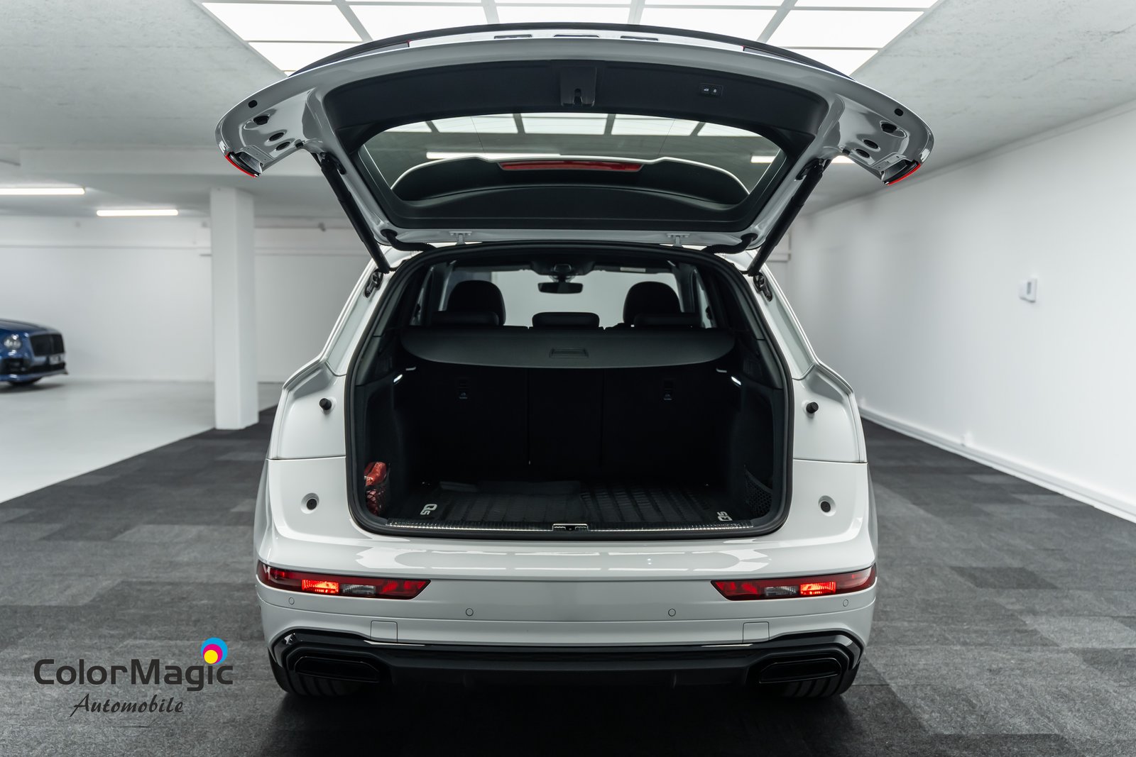 AUDI * Q5 40 TFSI S LINE QUATTRO * WERKSGARANTIE BIS 05.2027, Benzin, Occasion / Gebraucht, Automatik - 6