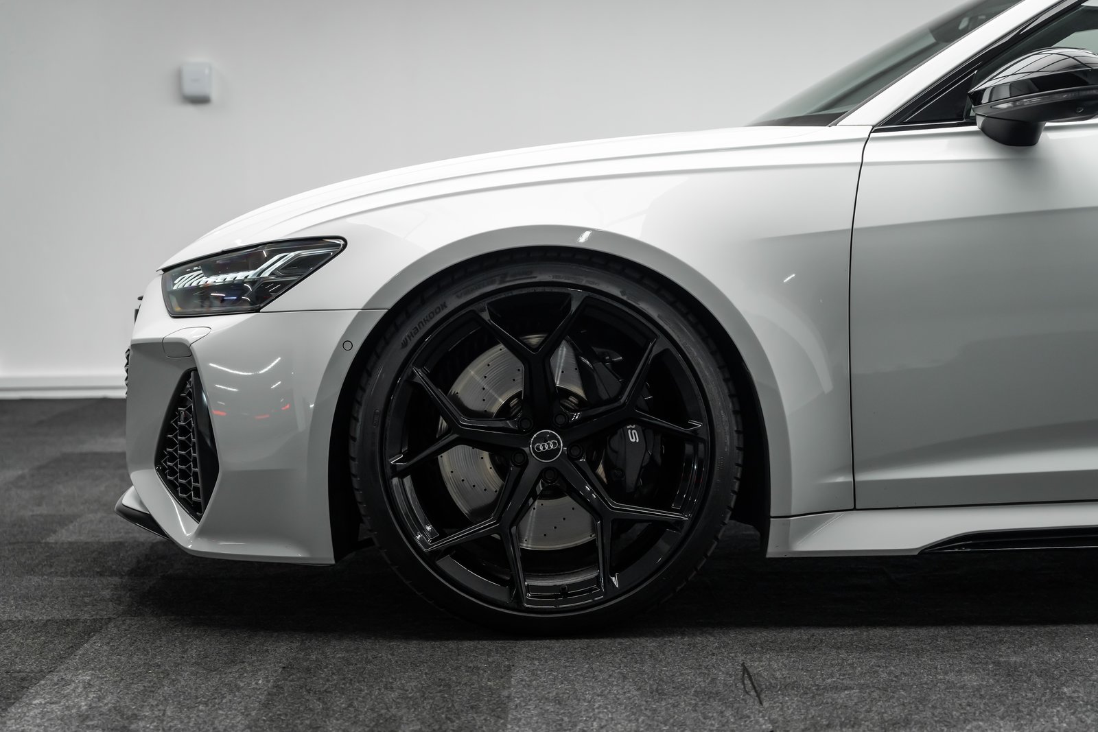 AUDI * RS6 AVANT * RS DYNAMIKPAKET * LUFTFAHRWERK * 22 ZOLL, Mild-Hybrid Benzin/Elektro, Occasion / Gebraucht, Automatik - 2